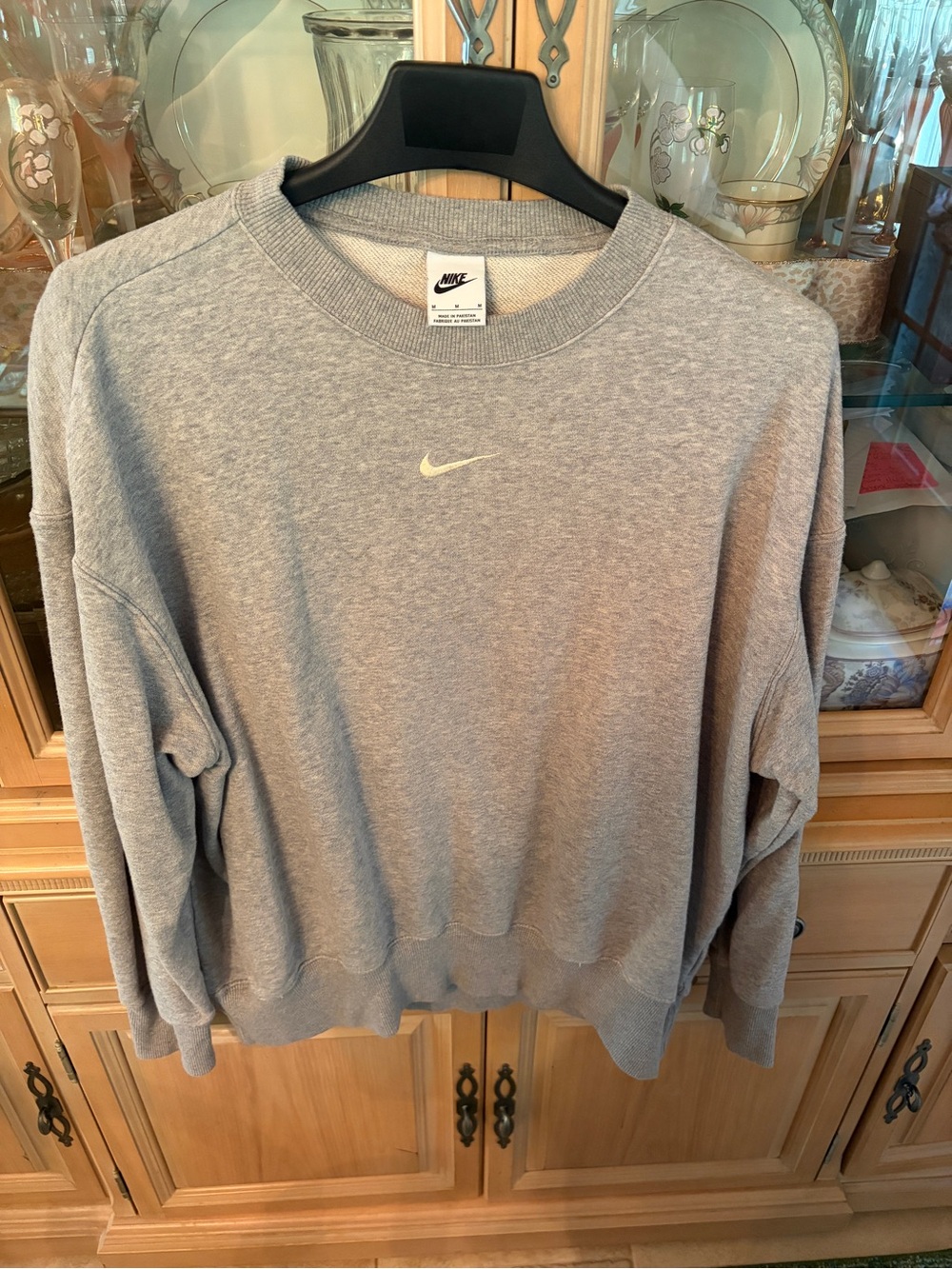 Nike Crewneck - Gray - Medium